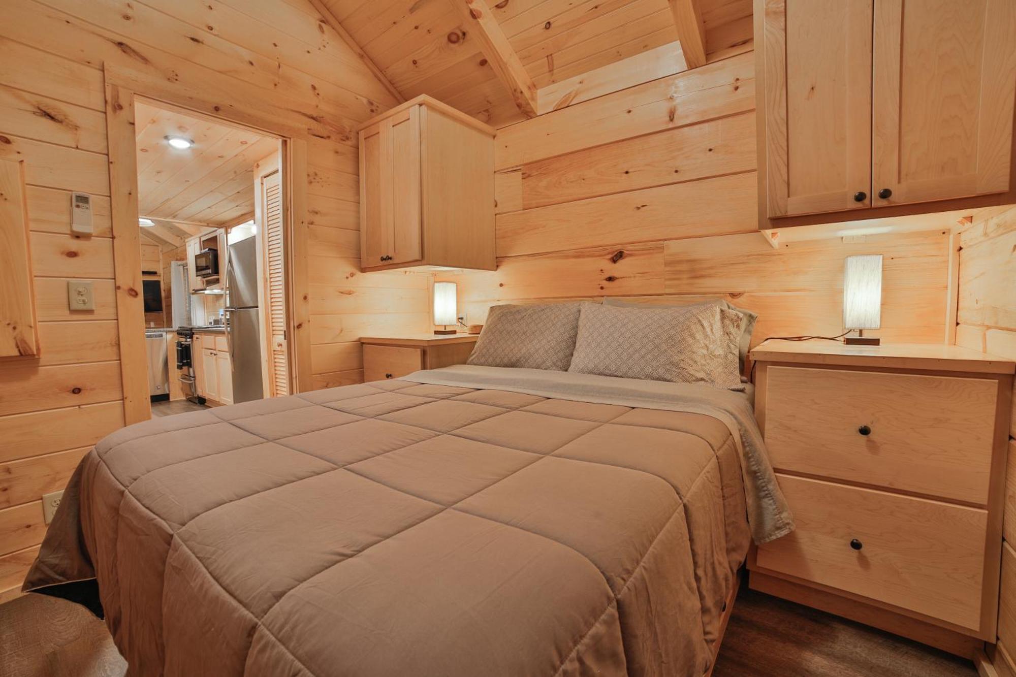 River Cabin Hot Tub & Swim Spa Near Downtown ชัททานูกา ภายนอก รูปภาพ