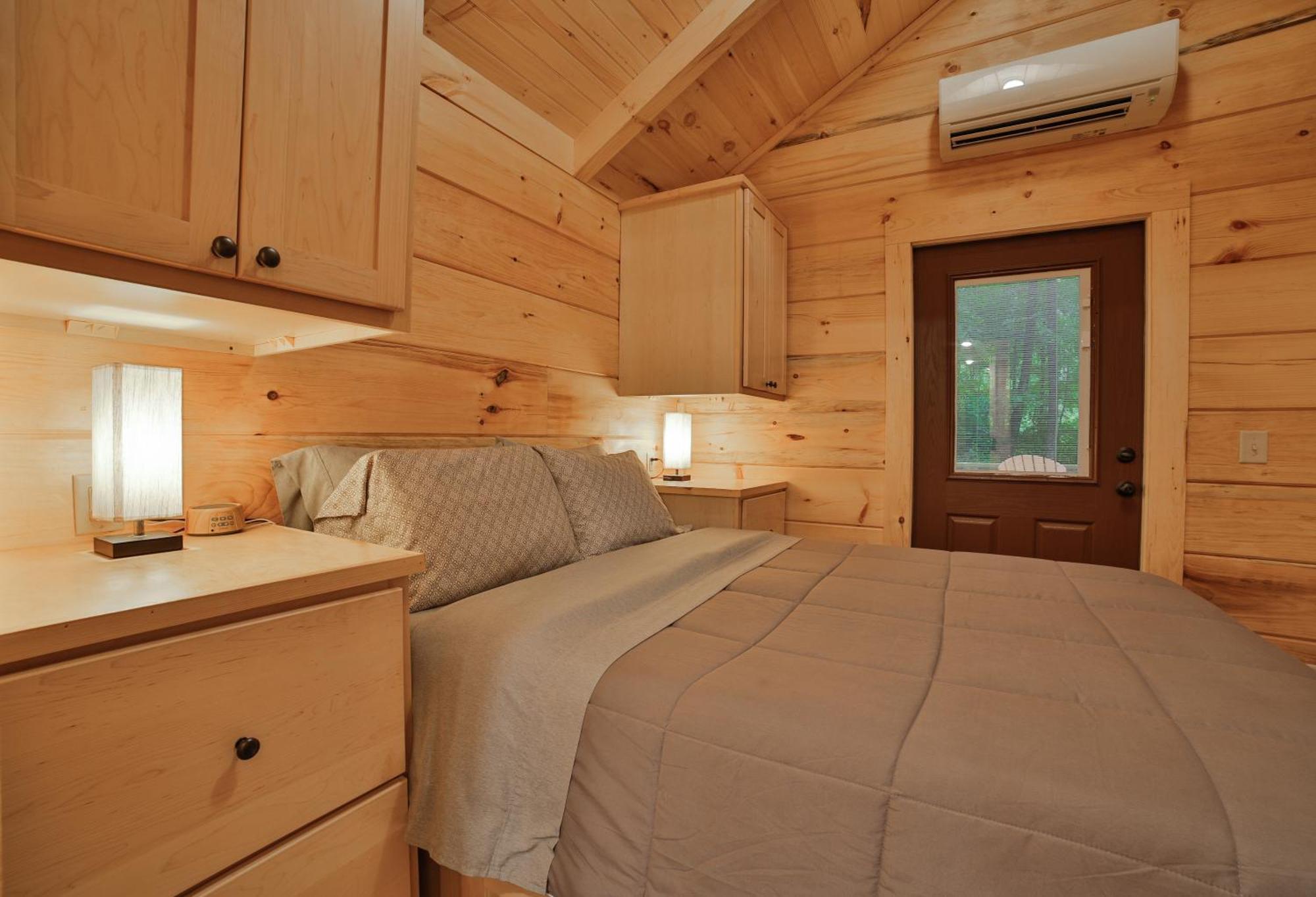 River Cabin Hot Tub & Swim Spa Near Downtown ชัททานูกา ภายนอก รูปภาพ