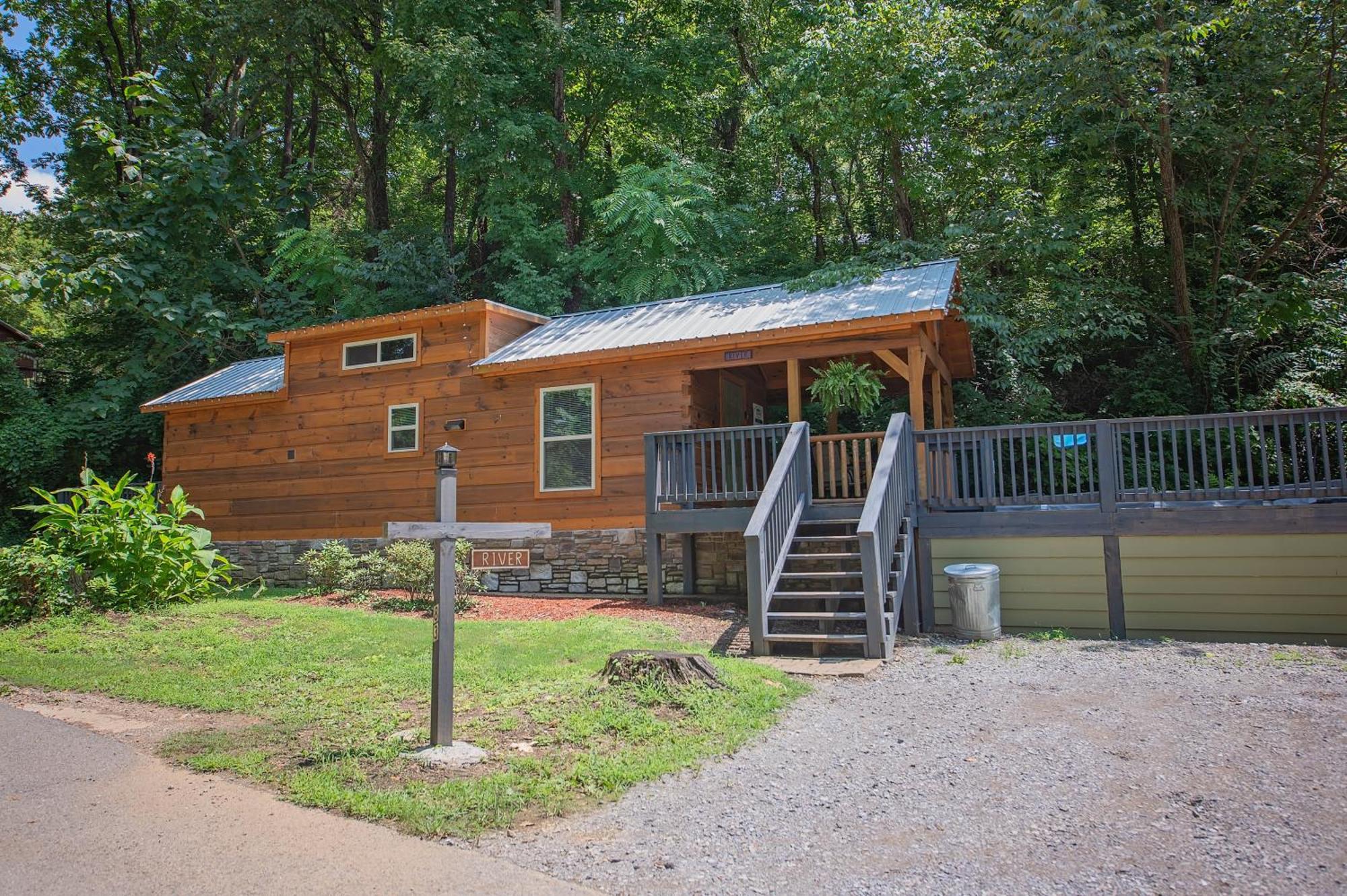 River Cabin Hot Tub & Swim Spa Near Downtown ชัททานูกา ภายนอก รูปภาพ